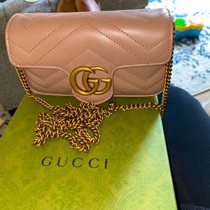 Gucci super mini